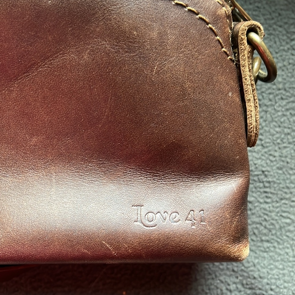 Love 41 - Leather Cosmetic Bag